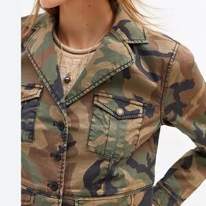❤️ Anthropologie camo jacket ❤️